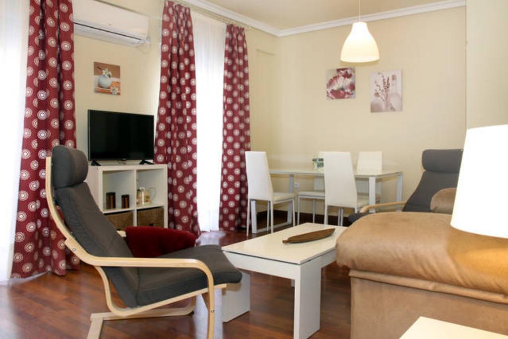 Apartamento Santa Marina Apartment Cordoba Luaran gambar